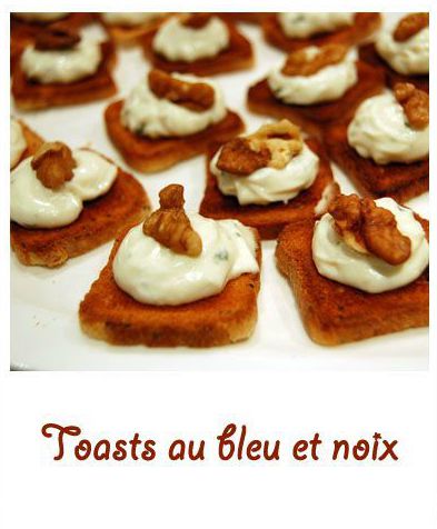 Toasts au bleu