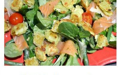 Salade de ravioles croquantes et saumon