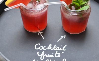 Cocktail fruité multicolore au gin