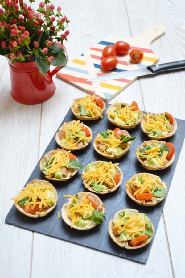 Mini tortilla cups avocat et poulet