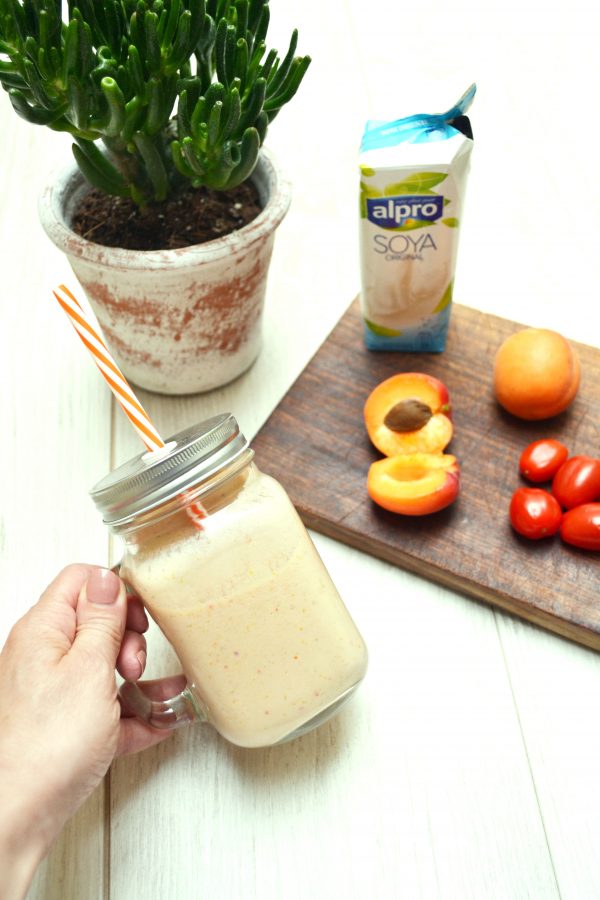 Smoothie tomate abricot soja