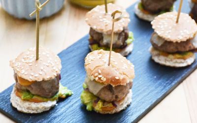 Mini burgers à la moutarde aux épices et aromates