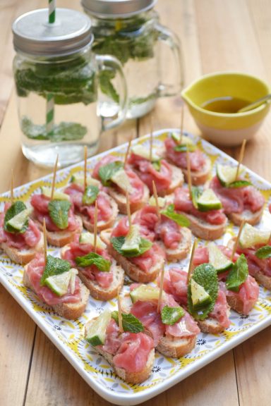 Bruschettas avec du carpaccio