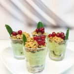 Crumble et sa crème d’avocat/ vache qui rit