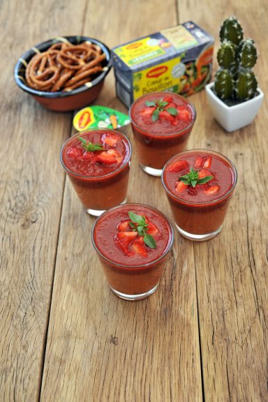 Soupe froide tomates et fraises