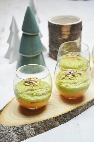 Verrines de mousse de carottes au gingembre frais et petits pois