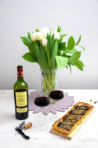 Tarte aux oignons pour un accord met/vin Baron de Lestac