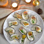 Canapés de radis noir au haddock fumé